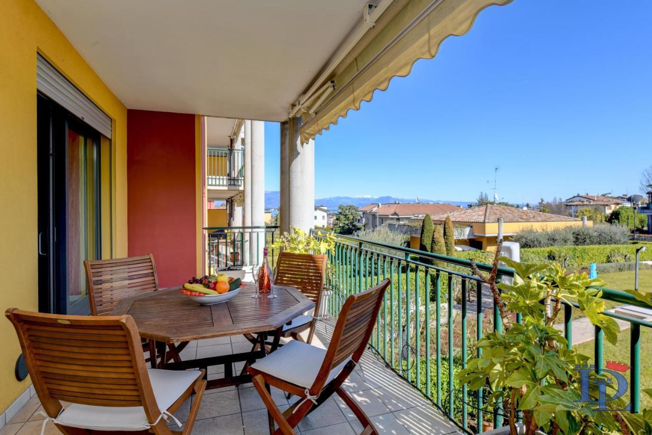 Desenzanoloft Official Partner Marriott Homes & Villas -Butterfly And 5 Pools Family Apartment Desenzano del Garda Exteriér fotografie