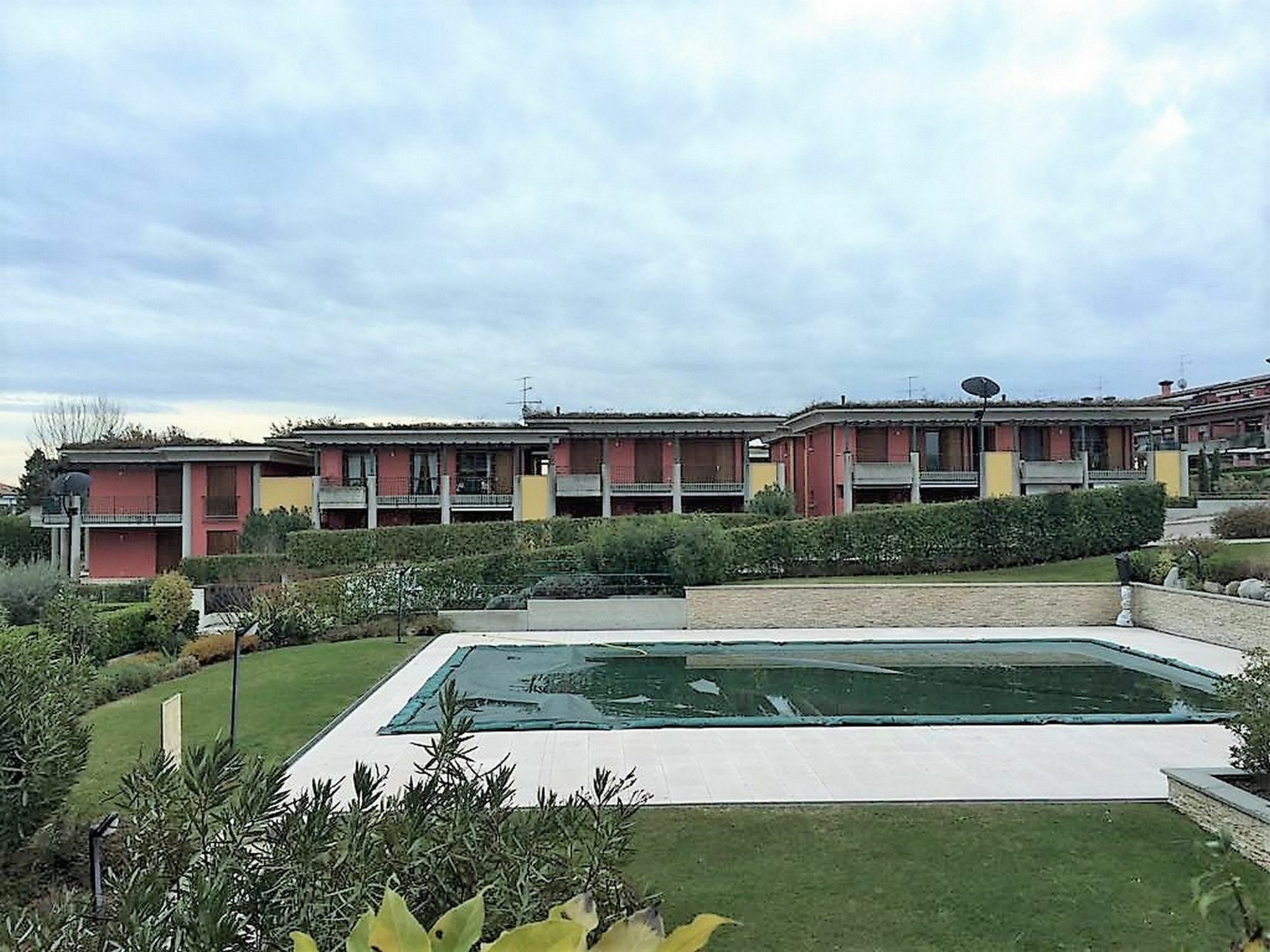Desenzanoloft Official Partner Marriott Homes & Villas -Butterfly And 5 Pools Family Apartment Desenzano del Garda Exteriér fotografie
